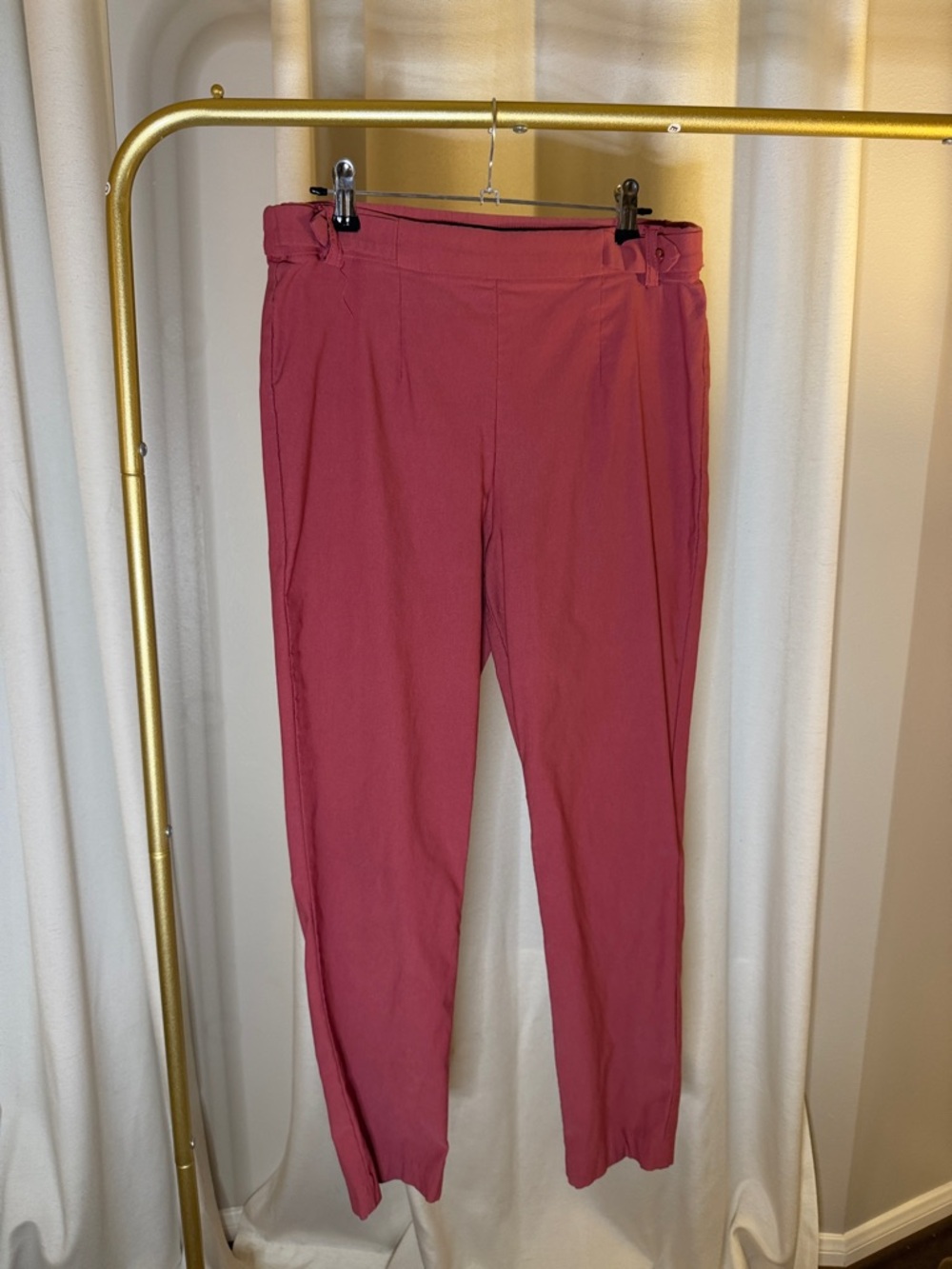 Women's Ankle Crop Pants in Rose